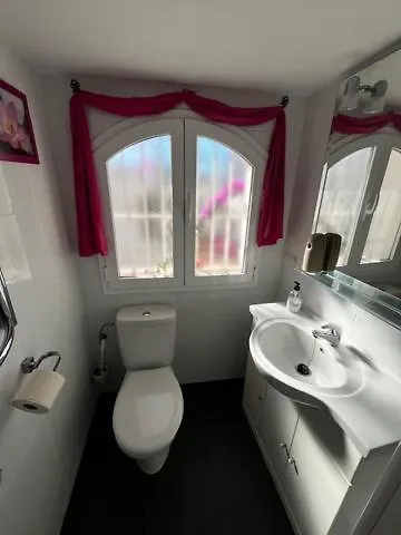 네르하 La Casa De Elisabeth 빌라 0*,  스페인